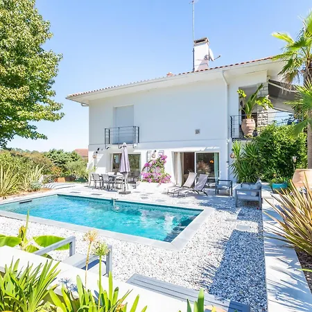 Gabrielle - Rez-de-jardin Piscine Privee Villa *